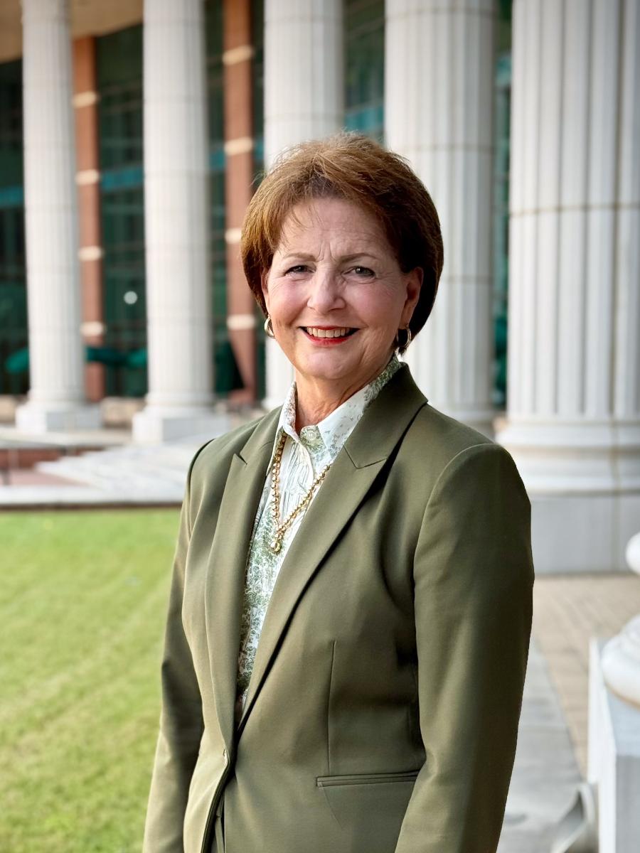 Linda Cates